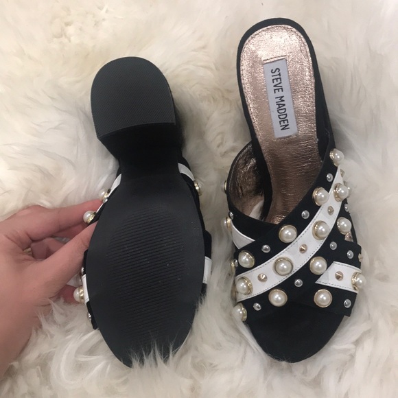 Shoes - Picture 2 of 6